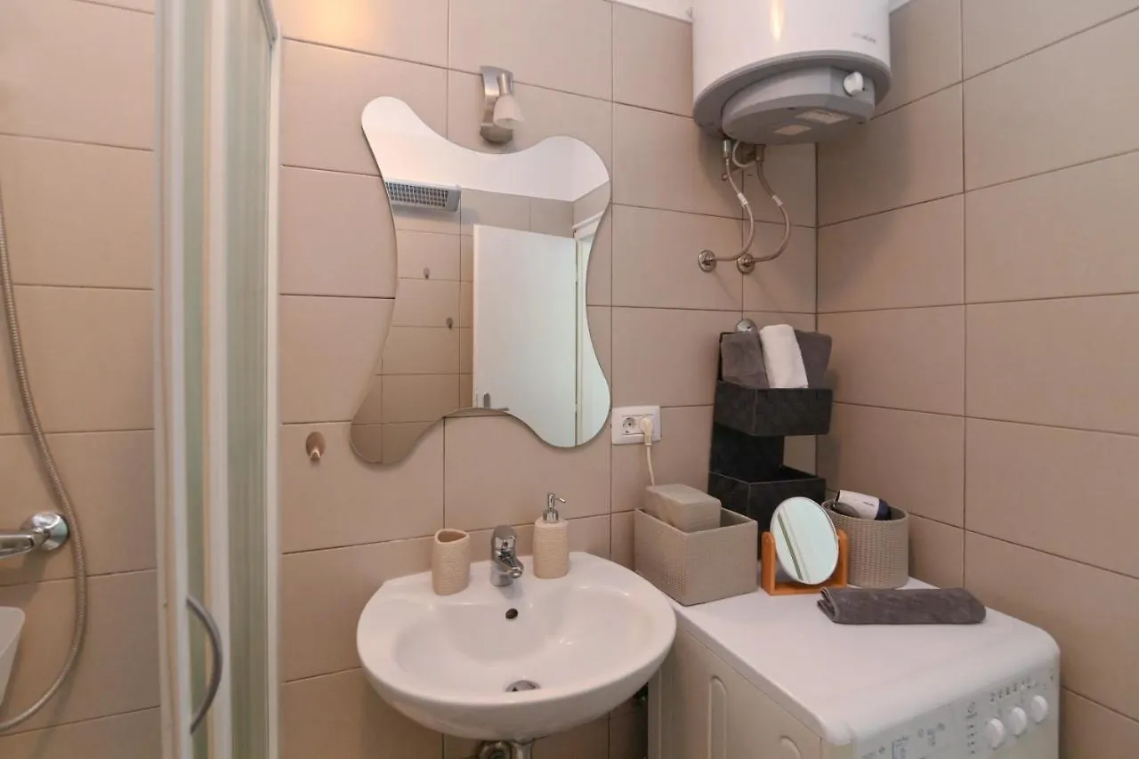 Apartment With Balcony Fiume Di Sogni